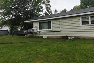 616 Daisyfield Rd, Rockford, IL 61102 - Photo 11