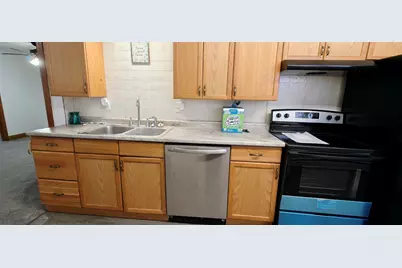 616 Daisyfield Road, Rockford, IL 61102 - Photo 57