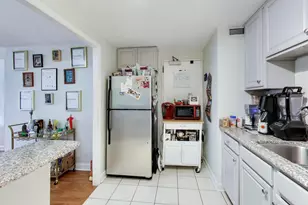 1415 N Dearborn St, Chicago, IL 60610 - Photo 11