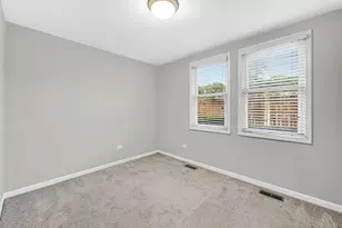 1040 N Kingsbury St, Chicago, IL 60610 - Photo 11