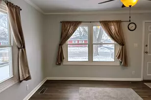 905 Brentwood Dr, Joliet, IL 60435 - Photo 11