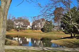 273 W 20th St, Lombard, IL 60148 - Photo 5