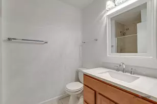 [Address not provided], Vernon Hills, IL 60061 - Photo 21