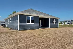 1511 6th St, Harvard, IL 60033 - Photo 19