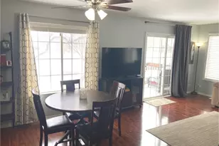 522 Lowell Dr, South Elgin, IL 60177 - Photo 11