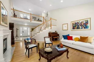 175 Margate Ct, Lake Bluff, IL 60044 - Photo 5