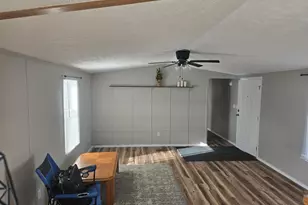 6 Leo Dr, Bloomington, IL 61701 - Photo 7