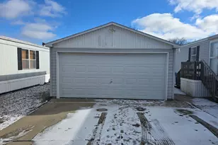 6 Leo Dr, Bloomington, IL 61701 - Photo 21