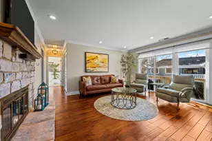 1133 Hawthorne Ct, Wheeling, IL 60090 - Photo 9