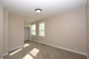 97 Gates St, Crystal Lake, IL 60014 - Photo 15