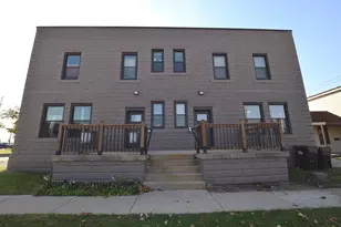 97 Gates St, Crystal Lake, IL 60014 - Photo 1