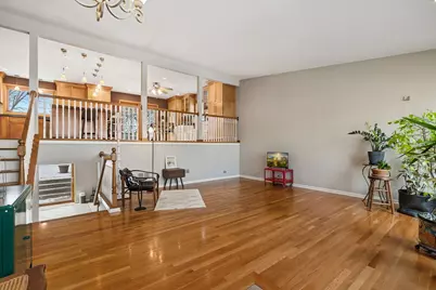 9330 Murray Court, Morton Grove, IL 60053 - Photo 3