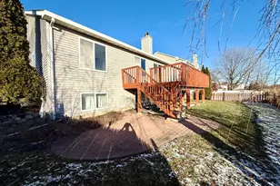 2732 Flagstone Cir, Naperville, IL 60564 - Photo 25