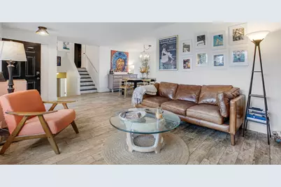 814 Roger Road, Woodstock, IL 60098 - Photo 5