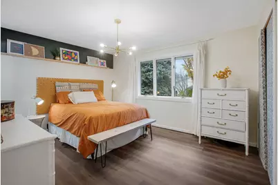 814 Roger Road, Woodstock, IL 60098 - Photo 11