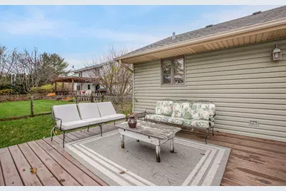 814 Roger Road, Woodstock, IL 60098 - Photo 25