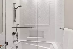 1942 N Sedgwick St, Chicago, IL 60614 - Photo 59