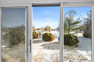 6209 Sleepy Hollow Ln, Lisle, IL 60532 - Photo 5