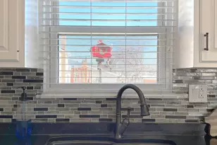 1819 W Thornwood Ln, Mount Prospect, IL 60056 - Photo 25