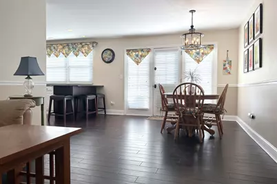 1819 W Thornwood Lane, Mount Prospect, IL 60056 - Photo 17