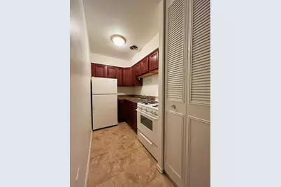 736 W Buena Avenue #208, Chicago, IL 60613 - Photo 3