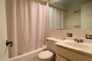 736 W Buena Ave, Chicago, IL 60613 - Photo 7