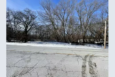 468 N East River Road, Des Plaines, IL 60016 - Photo 9