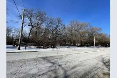 468 N East River Road, Des Plaines, IL 60016 - Photo 7