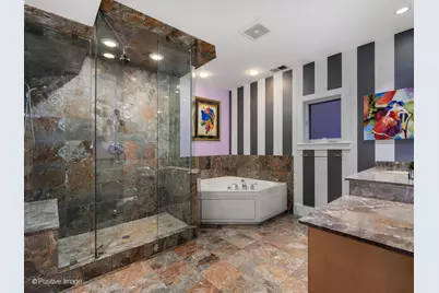 1426 W Melrose Street, Chicago, IL 60657 - Photo 25