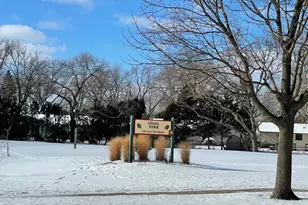 655 Perrie Dr, Elk Grove Village, IL 60007 - Photo 5