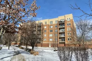 655 Perrie Dr, Elk Grove Village, IL 60007 - Photo 11