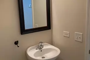 655 Perrie Dr, Elk Grove Village, IL 60007 - Photo 13