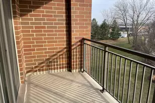 655 Perrie Dr, Elk Grove Village, IL 60007 - Photo 15