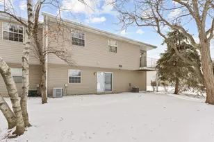 46 Gant Cir, Streamwood, IL 60107 - Photo 15