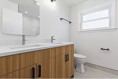 5915 N Milwaukee Avenue #1, Chicago, IL 60646 - Photo 3