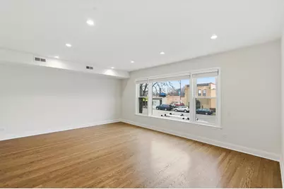 5915 N Milwaukee Avenue #1, Chicago, IL 60646 - Photo 9