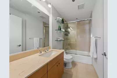 800 N Michigan Avenue #2202, Chicago, IL 60611 - Photo 19