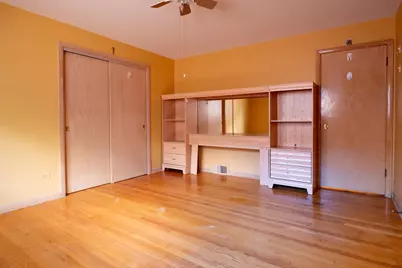 4841 N Rutherford Avenue, Chicago, IL 60656 - Photo 9