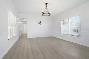 26 Troy Ct, Bloomington, IL 61701 - Photo 3