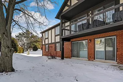 35 Shawnee Trail #1, Indian Head Park, IL 60525 - Photo 15