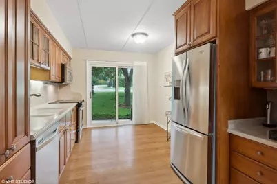 35 Shawnee Trail #1, Indian Head Park, IL 60525 - Photo 5