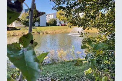 1066 Foxworth Boulevard #0, Lombard, IL 60148 - Photo 19