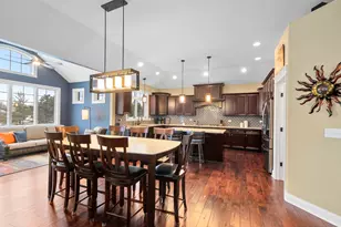 9175 Holland Harbor Circle, Frankfort, IL 60423 - Photo 11