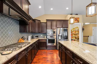 9175 Holland Harbor Circle, Frankfort, IL 60423 - Photo 13