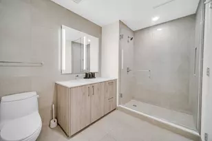 211 N Harbor Dr, Chicago, IL 60601 - Photo 9