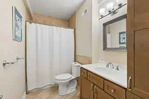4632 Pershing Ave, Downers Grove, IL 60515 - Photo 29