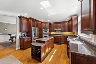 4632 Pershing Ave, Downers Grove, IL 60515 - Photo 5