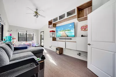 17635 W Windslow Drive, Grayslake, IL 60030 - Photo 11