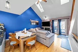 656 Rosner Dr, Roselle, IL 60172 - Photo 9