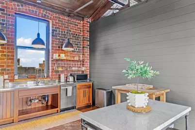 209 E Washington Street #5, Bloomington, IL 61701 - Photo 25